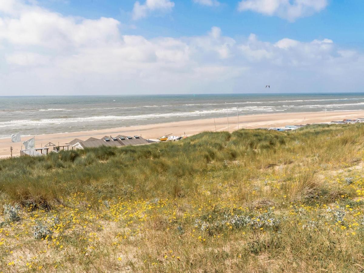 Quaint Summer Holiday Home In Egmond Binnen Exterior photo